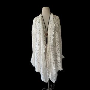 NWT Bibi White Crochet Lace Cocoon Cardigan Sz M Oversized Cover Up Hippie Shawl